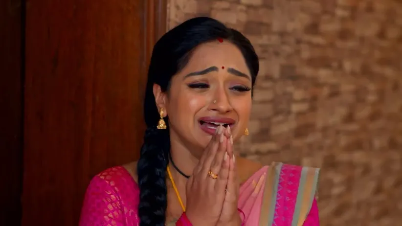 Tara's Act Irks Jagdish