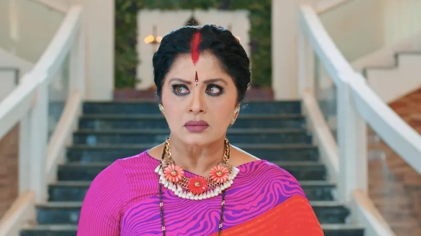 Navya Foils Preeti's Plan