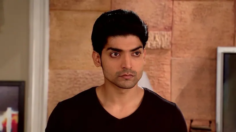 Aarti Asks Yash for a Gift