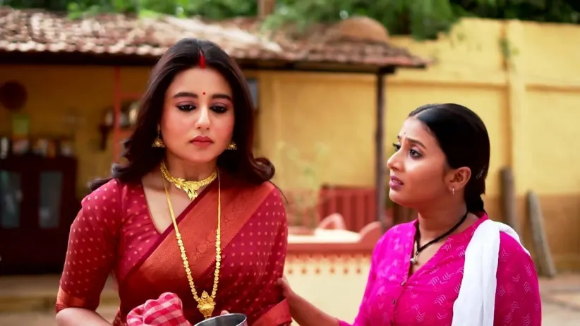 Shibani and Srija Worry about INR 25,000