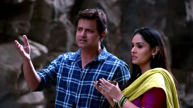 Anandi and Raghav Lose Their Way