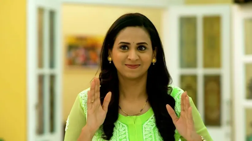 Ankita Turns Sarita Into Rekha