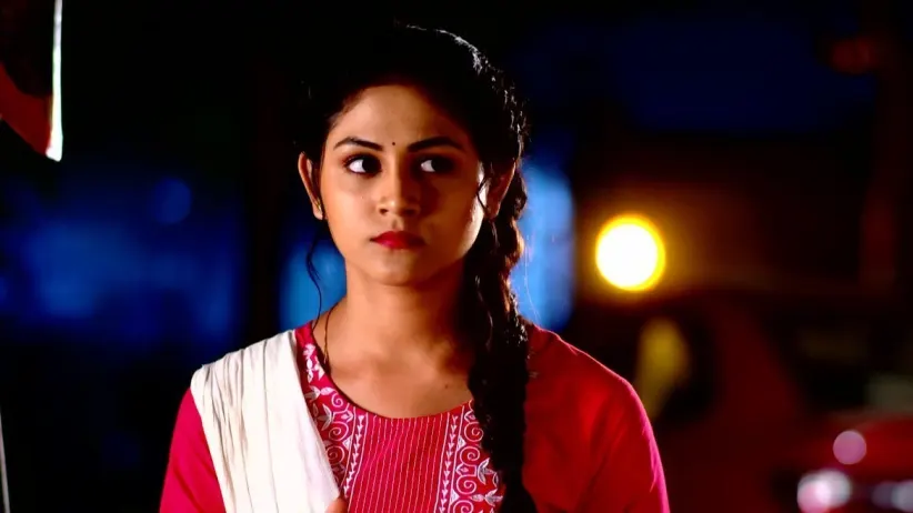 Amrita Tries to Distract Bhawani
