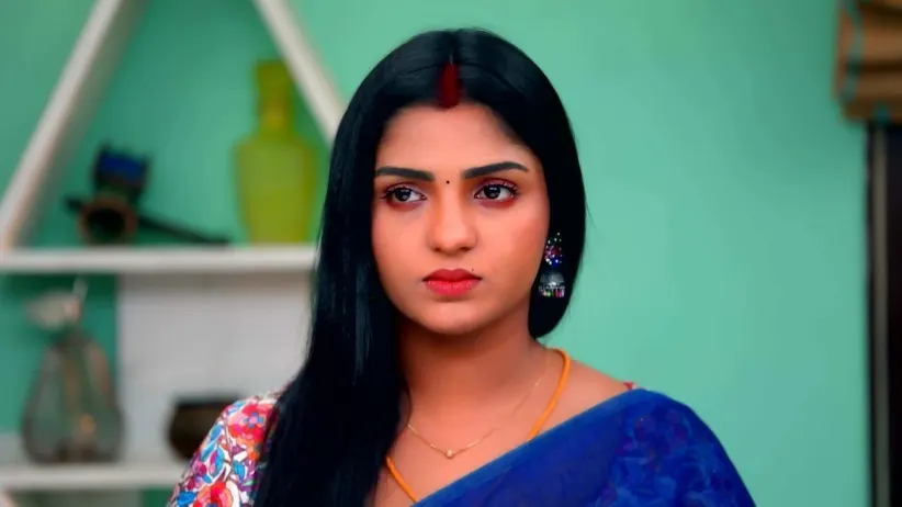 Rajarajeshwari's Gift to Vanathi