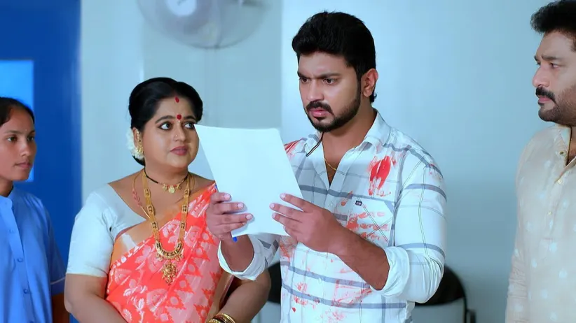 Srikar Worries about Avani's Critical Condition