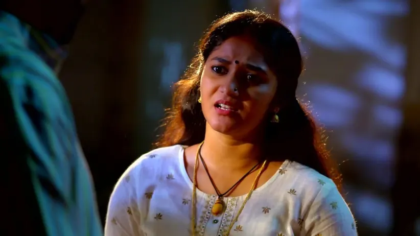 Ravi Varman Answers Sreelakshmi's Question
