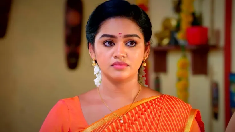 Kokila Humiliates Meenakshi