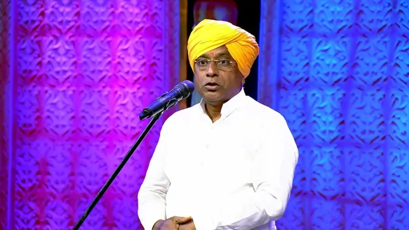 HBP Narendra Maharaj's Enlightening Kirtan