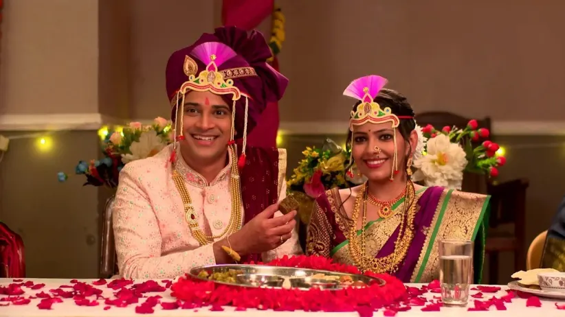 Mukta's 'Grih Pravesh' in Nagarkars' House