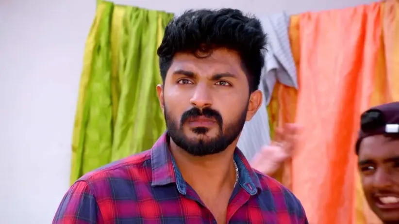 Sathya Cooks for Karthik