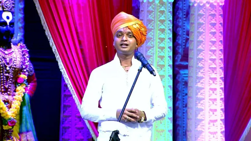Mahesh Maharaj's Informative Kirtan
