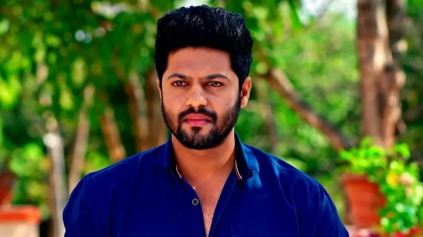 Raghuram Brings a Sari for Janaki