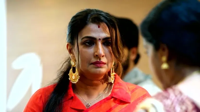 Anandavally Devises a Plot
