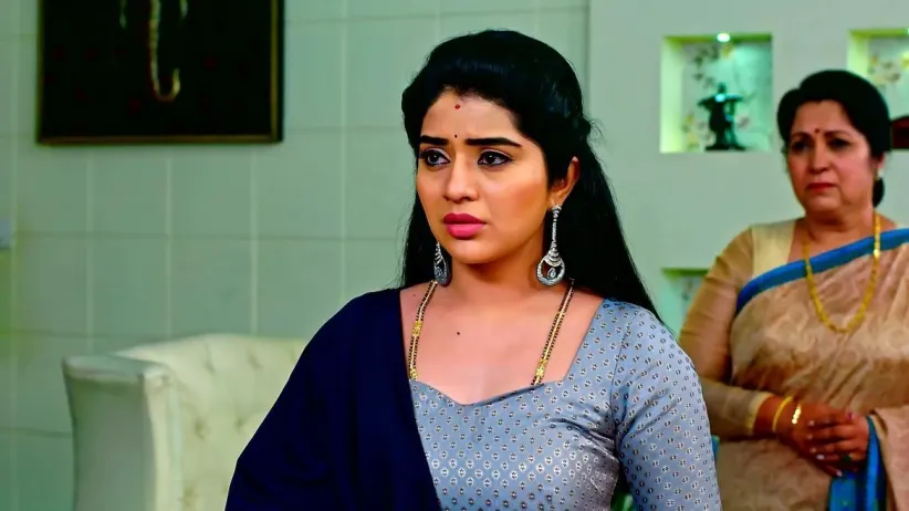 Anu Seeks Aradhana's Help