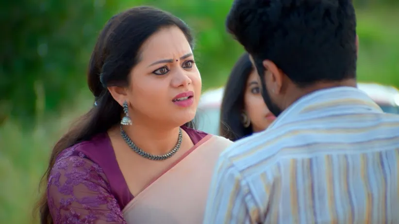Shiva Bashes Bhaskar