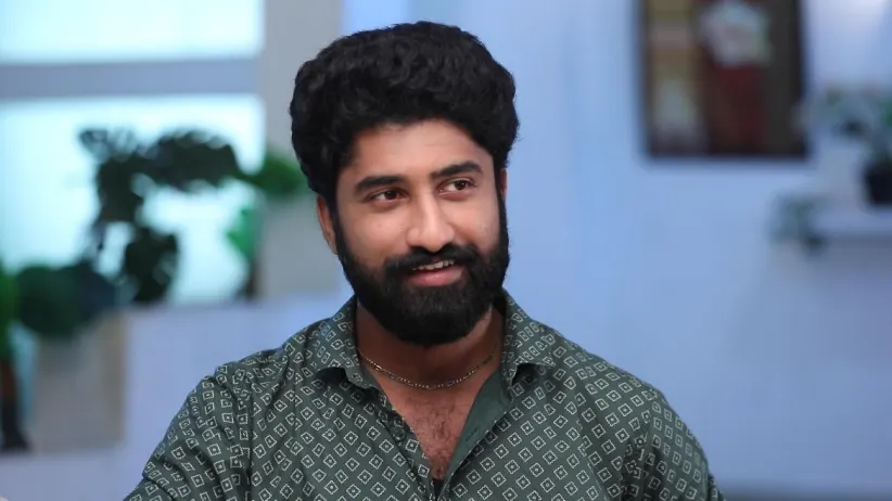 Akhila Tries to Test Parvathy's Blood