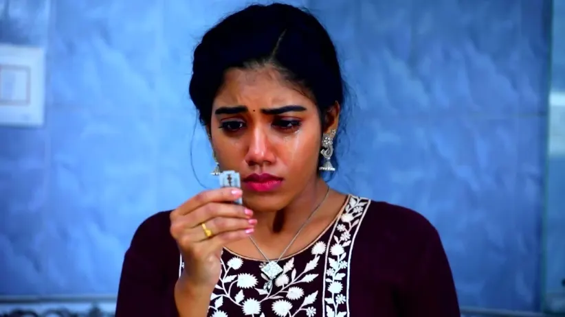 Deivam Thantha Poove - 24 February, 2023