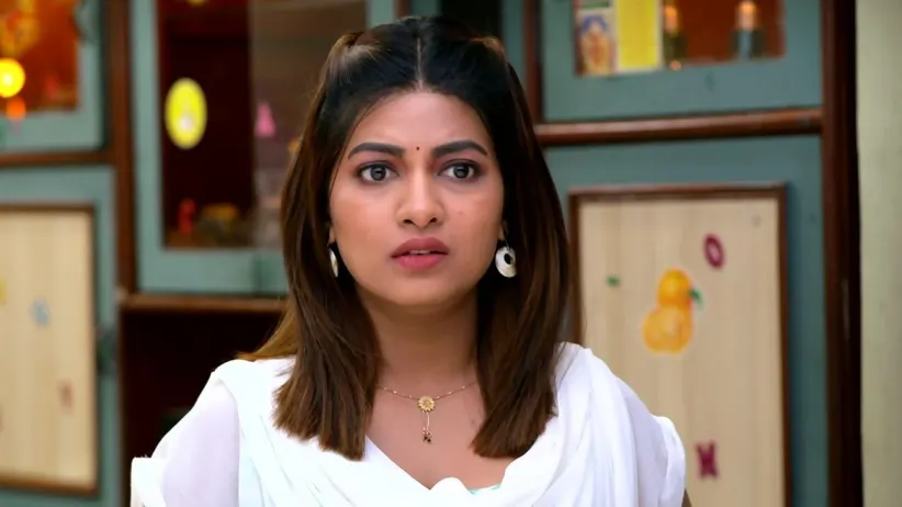 Ashwini Tries to Reason with Shilpi
