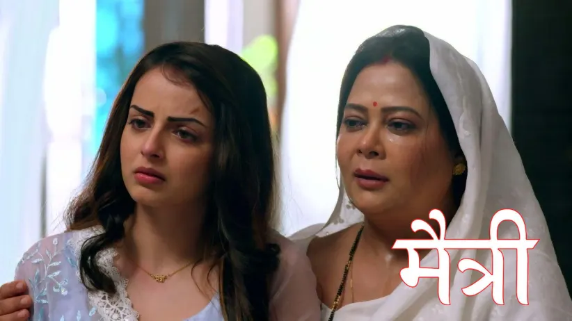 Sona Creates a Scene over Maitree's Attire