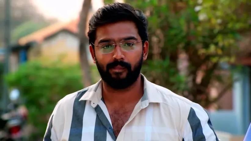 Siddharth Competes with Bommi