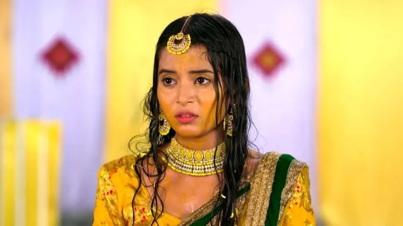 Kavita Loses Consciousness