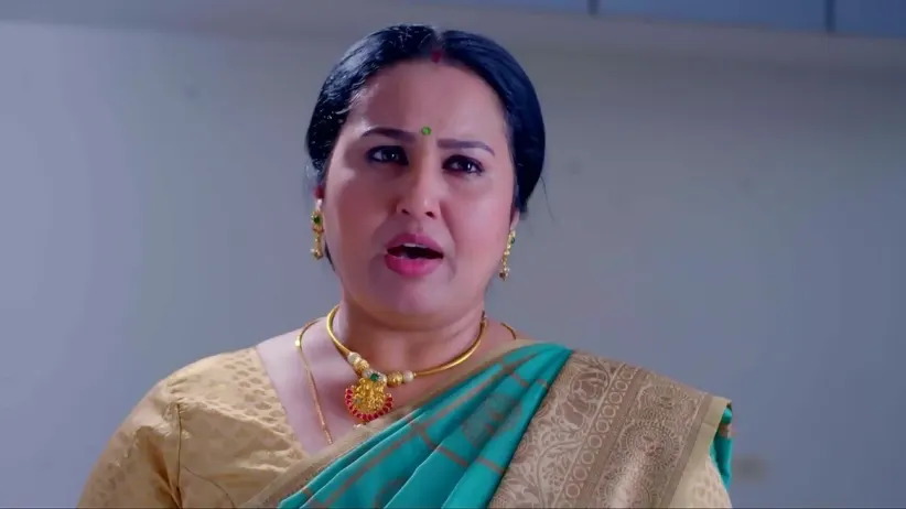 Aishwarya Warns Shyama | Shyamambaram