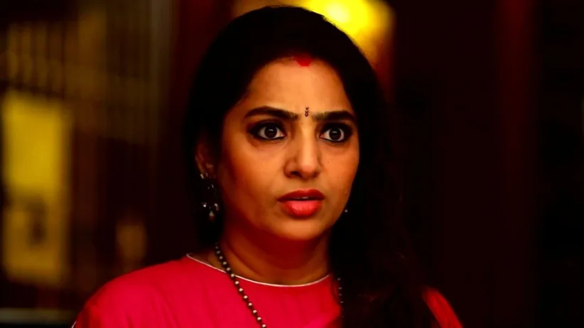 Vishwa Outwits Ananya