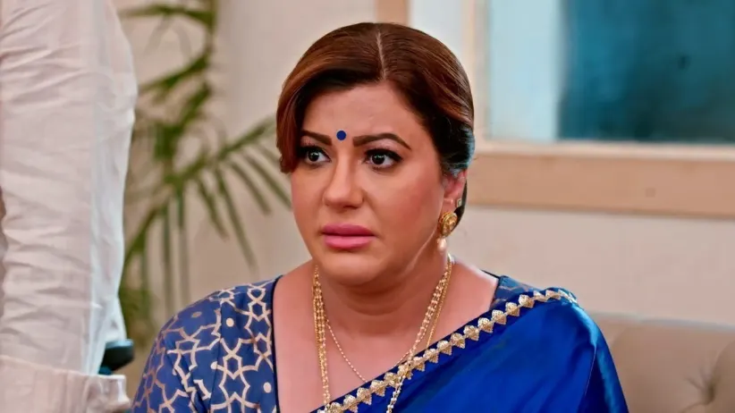 Kavya Brings Gifts for Her Brothers | Kundali Bhagya