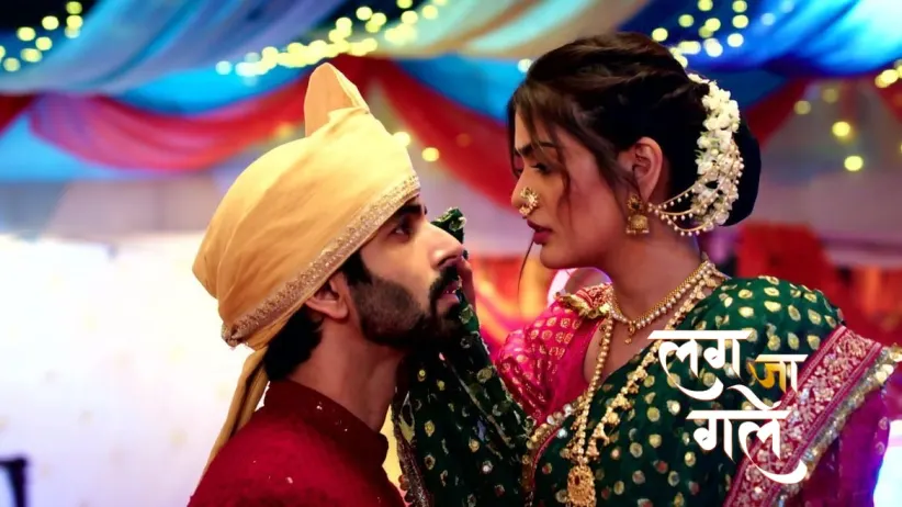 Shiv and Ishani Do the Holi Puja