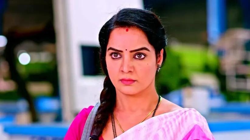 Ravi Decides to Contest the Elections