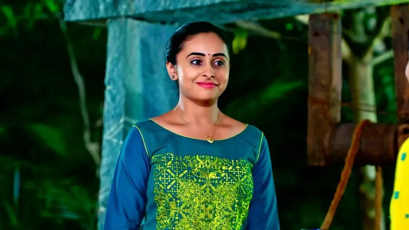 Sneha Talks about Her Feelings for Kanthi