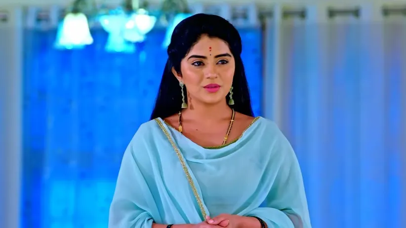 Aradhana Questions Sanjeevani's Motive