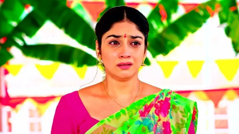 Varun Burns the Wedding Card