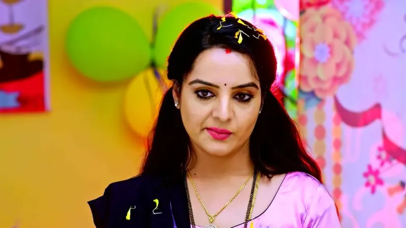 Vasundhara Mistakes Abhiram