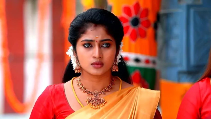 Rajarajeshwari Stuns Vasundharadevi