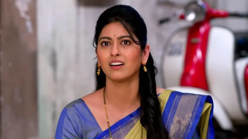 Valli Refuses to Perform Radha's 'Kanyadaan'