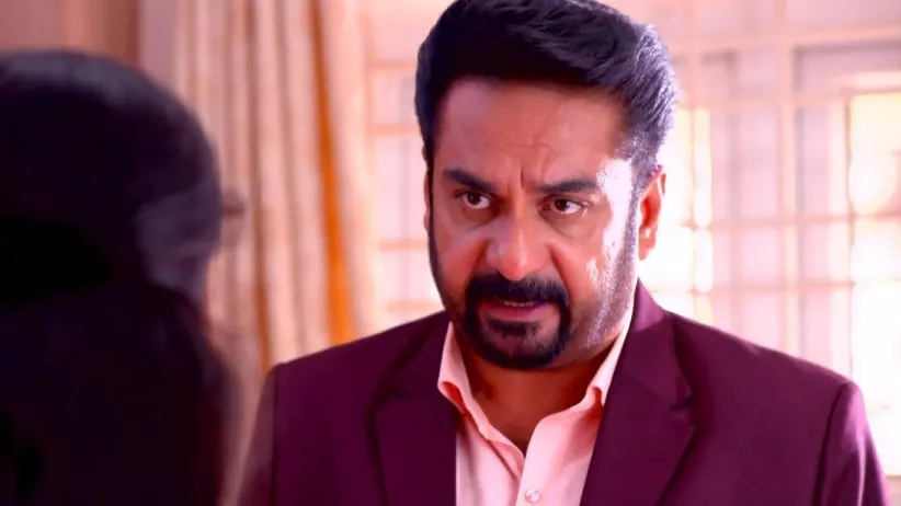 Sreelakshmi Leaves with Ravi Varman