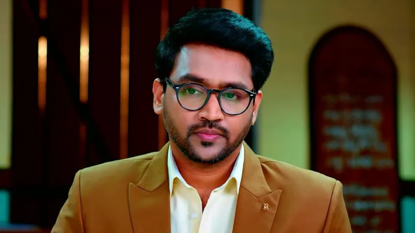 Srikant Spots Varun with His Lover