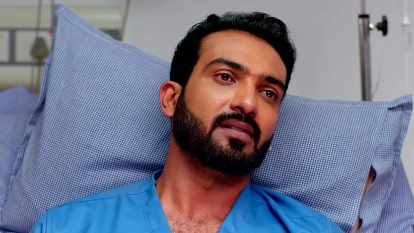 Manisha Visits Mithra at the Hospital