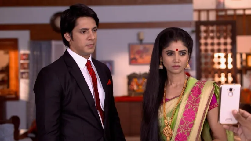 Madhu’s Men Pick Up Raghavendra and Bidya