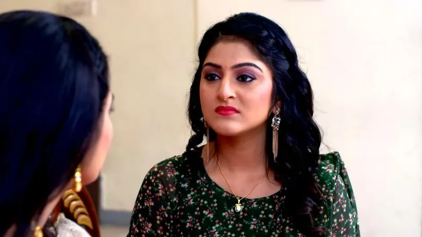 Kitty Suggests Baking a Cake | Nayan… Jo Vekhe Unvekha