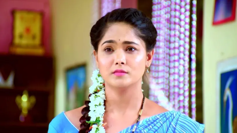 Aditya Meets Kanthi