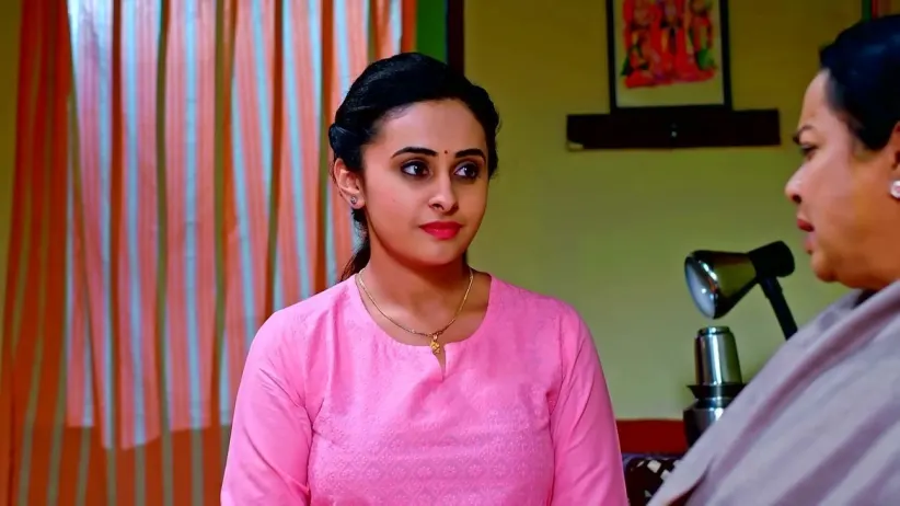 Puttakka's Views about Sneha's Future Suitor