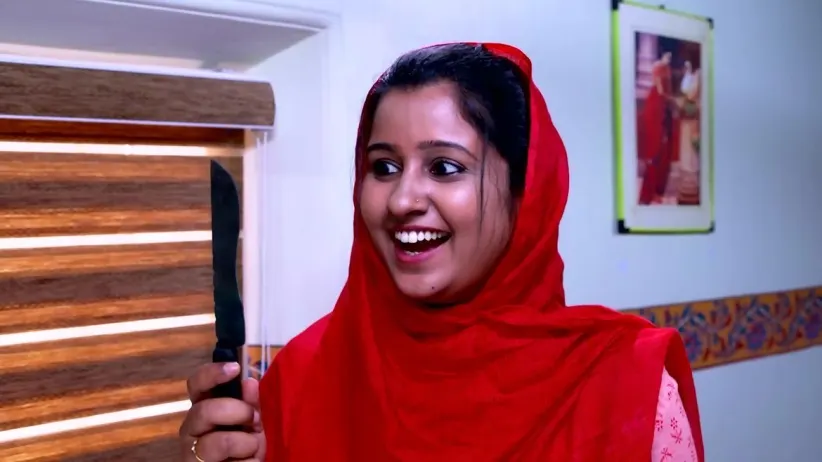Seetha Scolds Devika