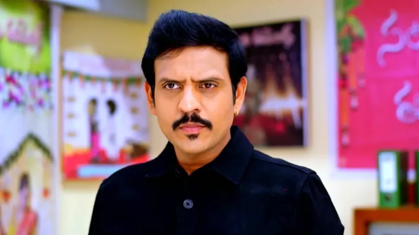 Bhavana Teases Vasundhara