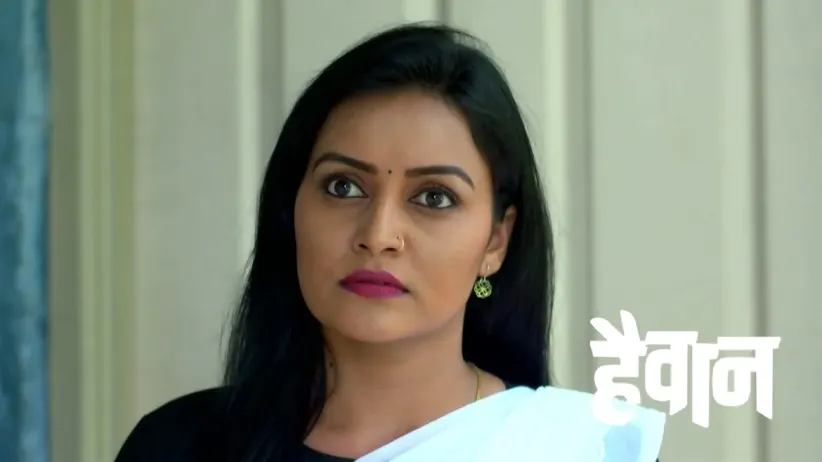 Ajit Panics after Seeing Chanda