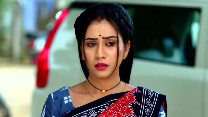 Sunita Reunites with Vicky