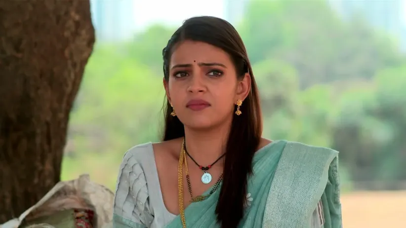 Mukta Feels Dejected on Not Getting a Job