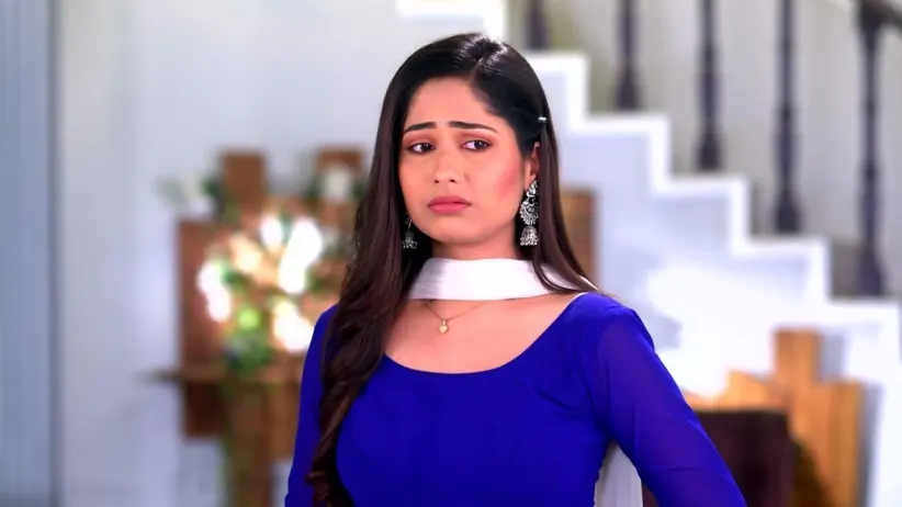 Rajat Hides from Khusi