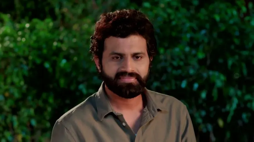 Adhipati Shares His Inner Turmoil with Om | Tula Shikvin Changlach Dhada